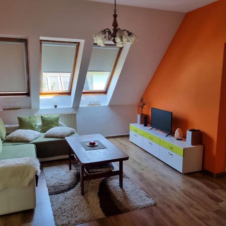 Tudor Apartman Szeged Exterior photo